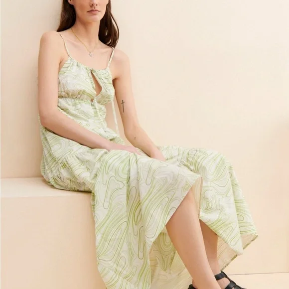 Charlie Holiday Green and White Ruffled Tiered Maxi Dress - Picture 3 of 8
